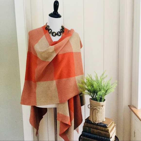 🎉HOST PICK 💓 Talbots Orange Plaid Poncho Shawl - Picture 8 of 9